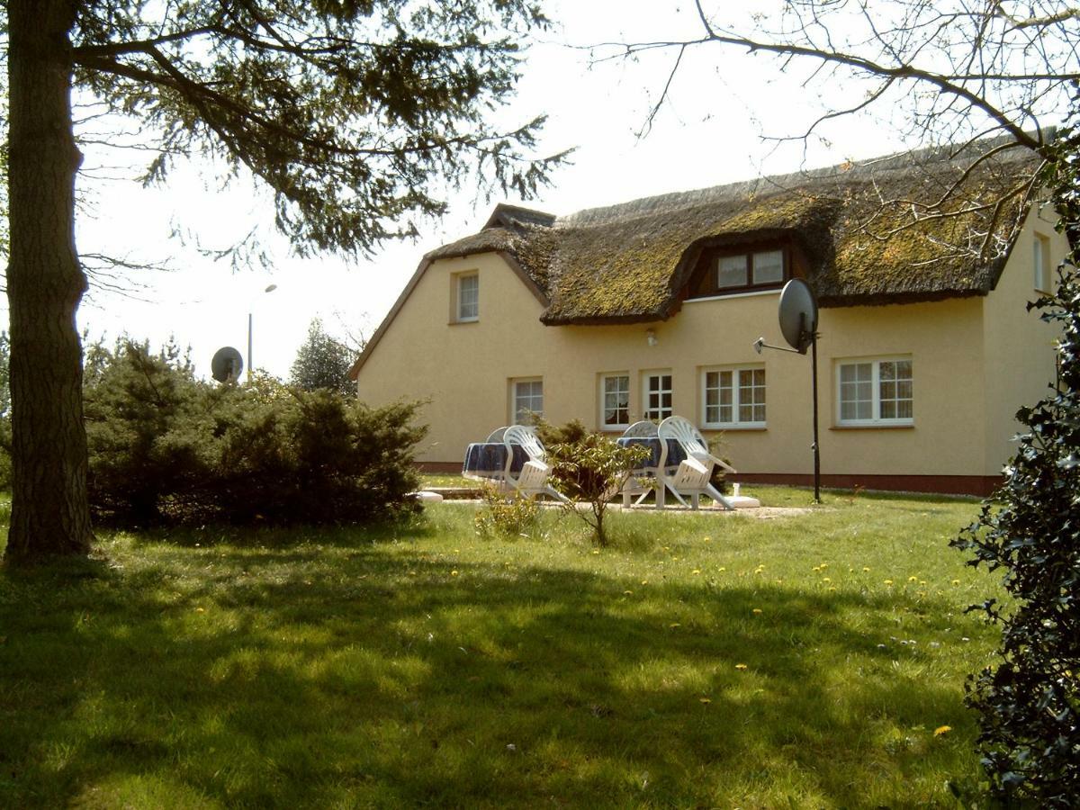 Urlaub Bei Hauenstein Apartment Born Bagian luar foto