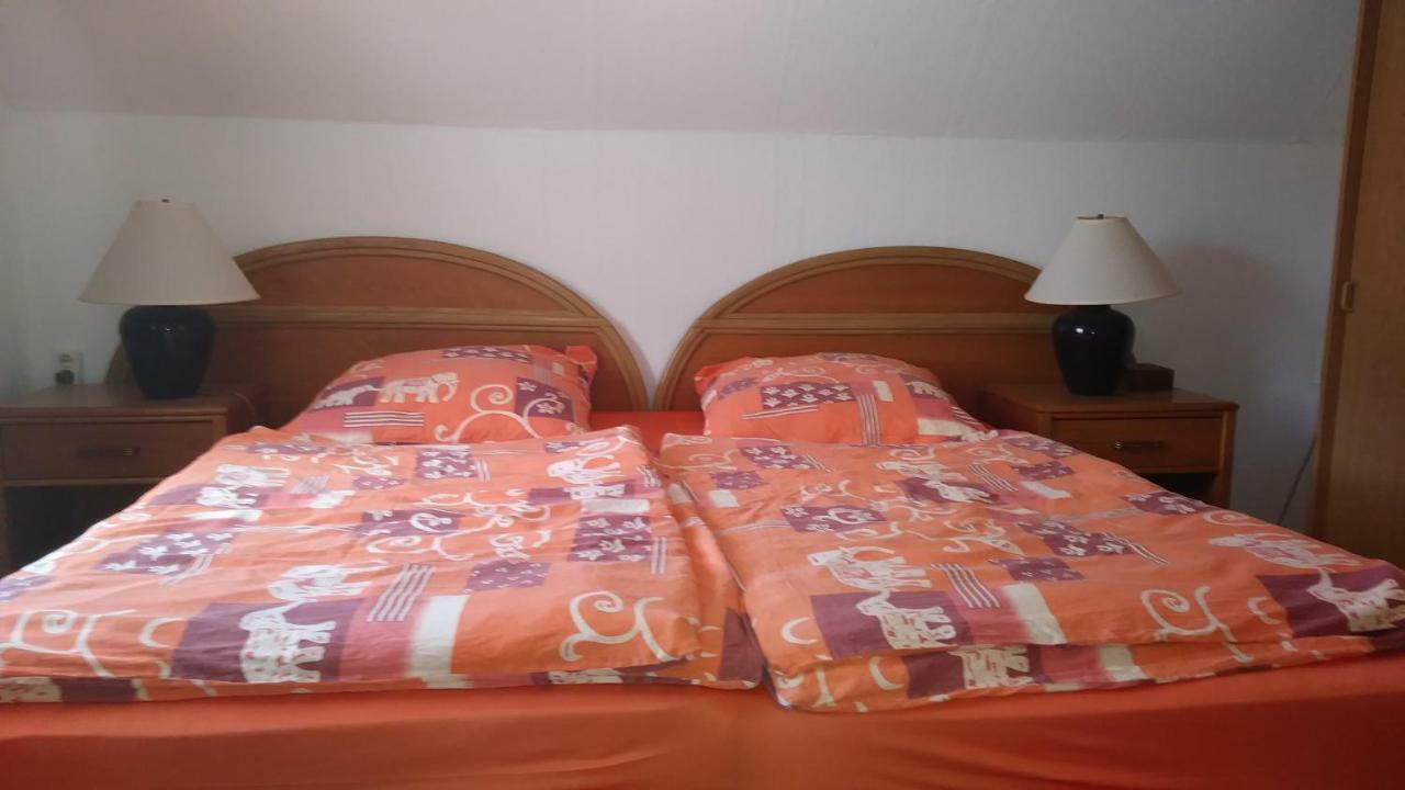 Urlaub Bei Hauenstein Apartment Born Bagian luar foto